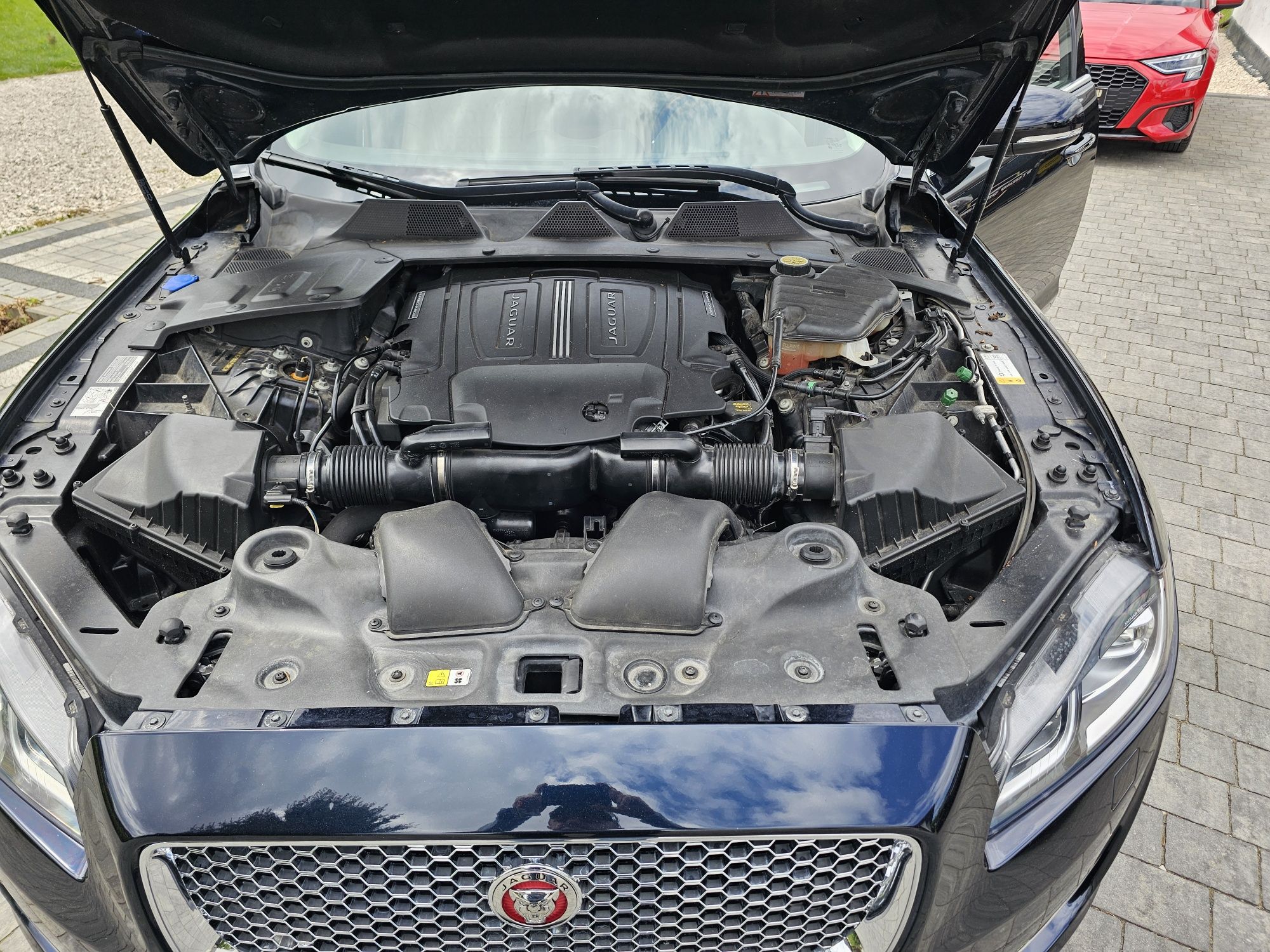 Jaguar XJL -LIMUZYNA 2016 ,3.0l 340 KM