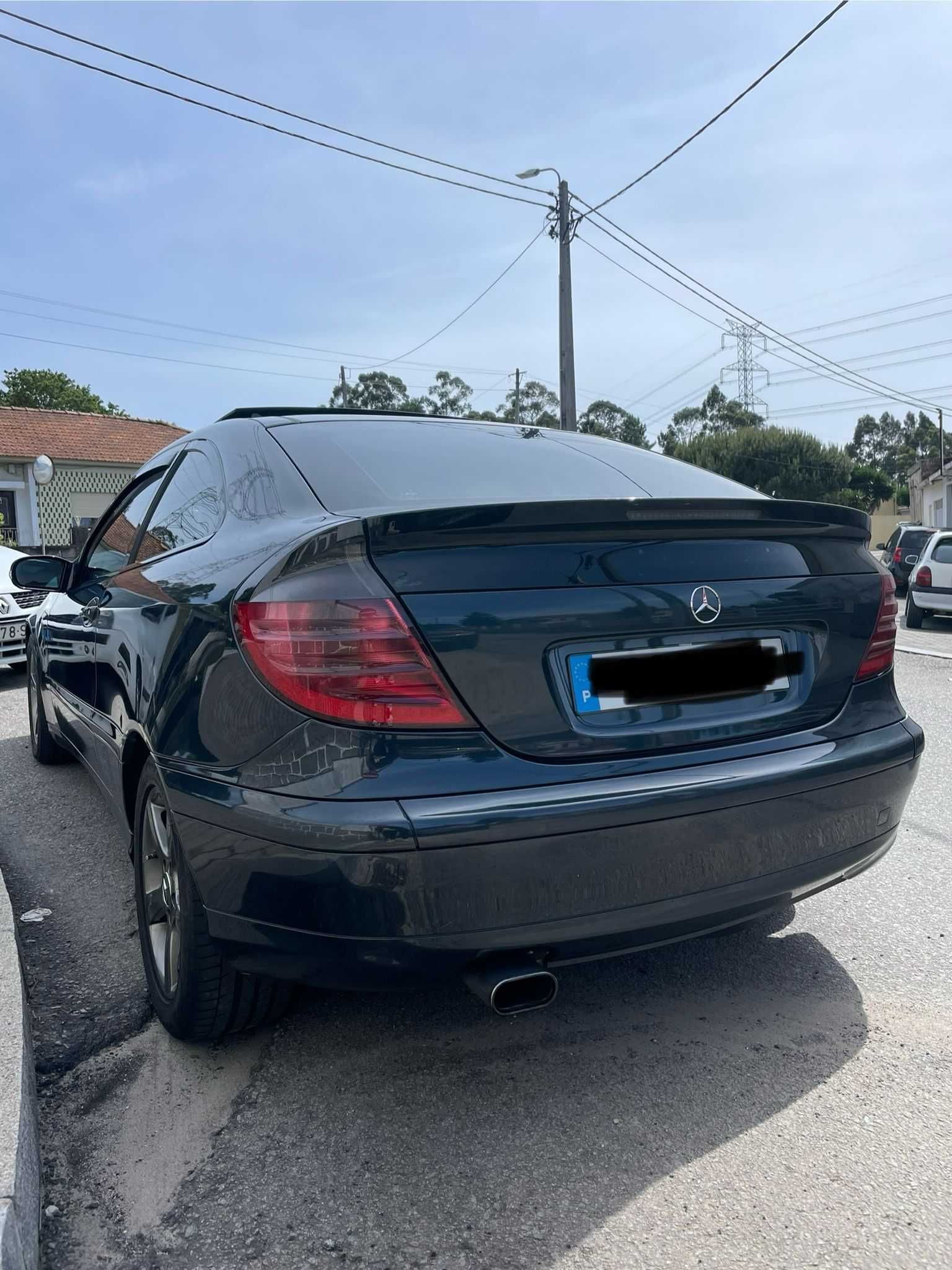 Mercedes-Benz c220 Sport Coupé