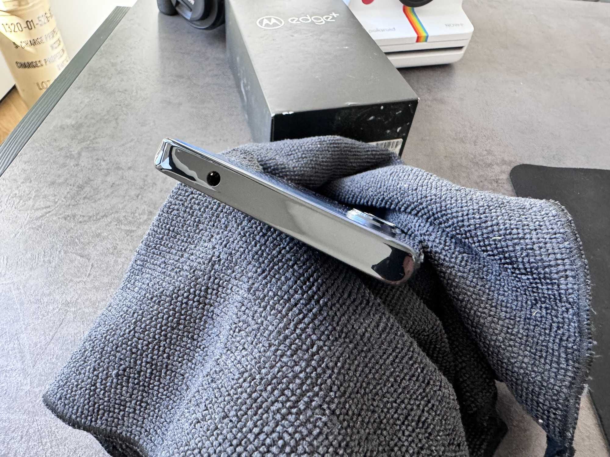 Motorola Edge Plus 5G 12/256GB (XT2061-3) Thunder Grey (з Європи!)
