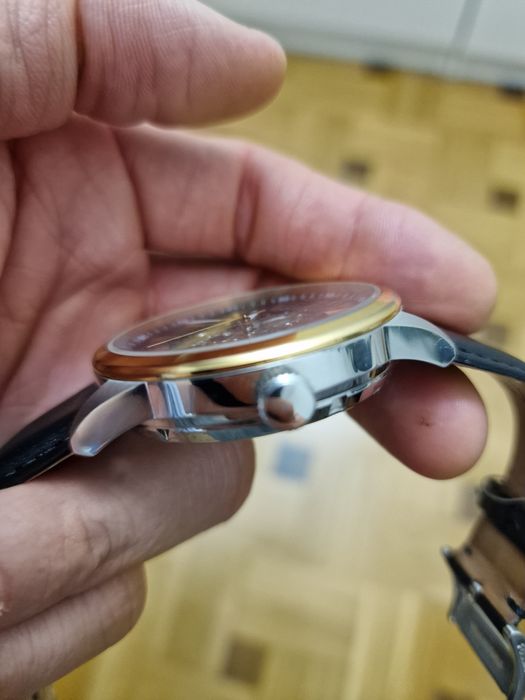 Elegancki i klasyczny Zegarek automatyczny Fossil Flynn