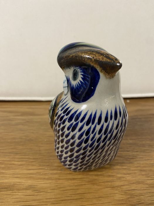 Figura de Mocho mexicana, em porcelana