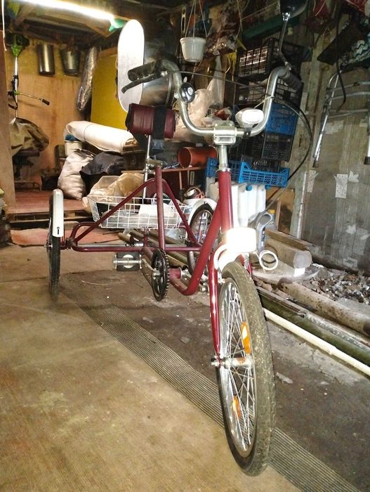 Підлітковий трьох колісний велосипед