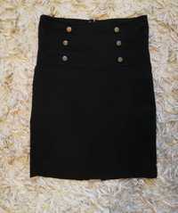Czarna spódnica z guzikami Zara