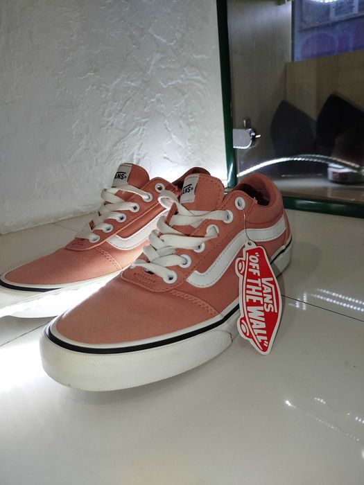 Кеди оригінальні Vans