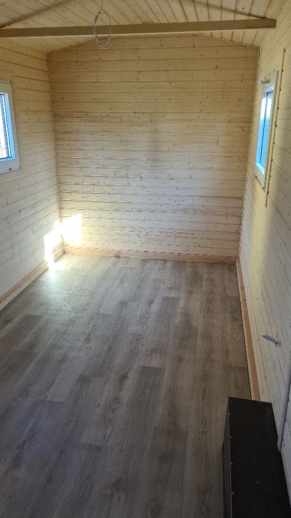 Przyczepa kempingowa domek Tinę hause domek tine haus