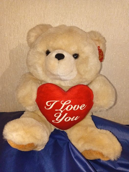 Ведмедик з серцем Keel toys
