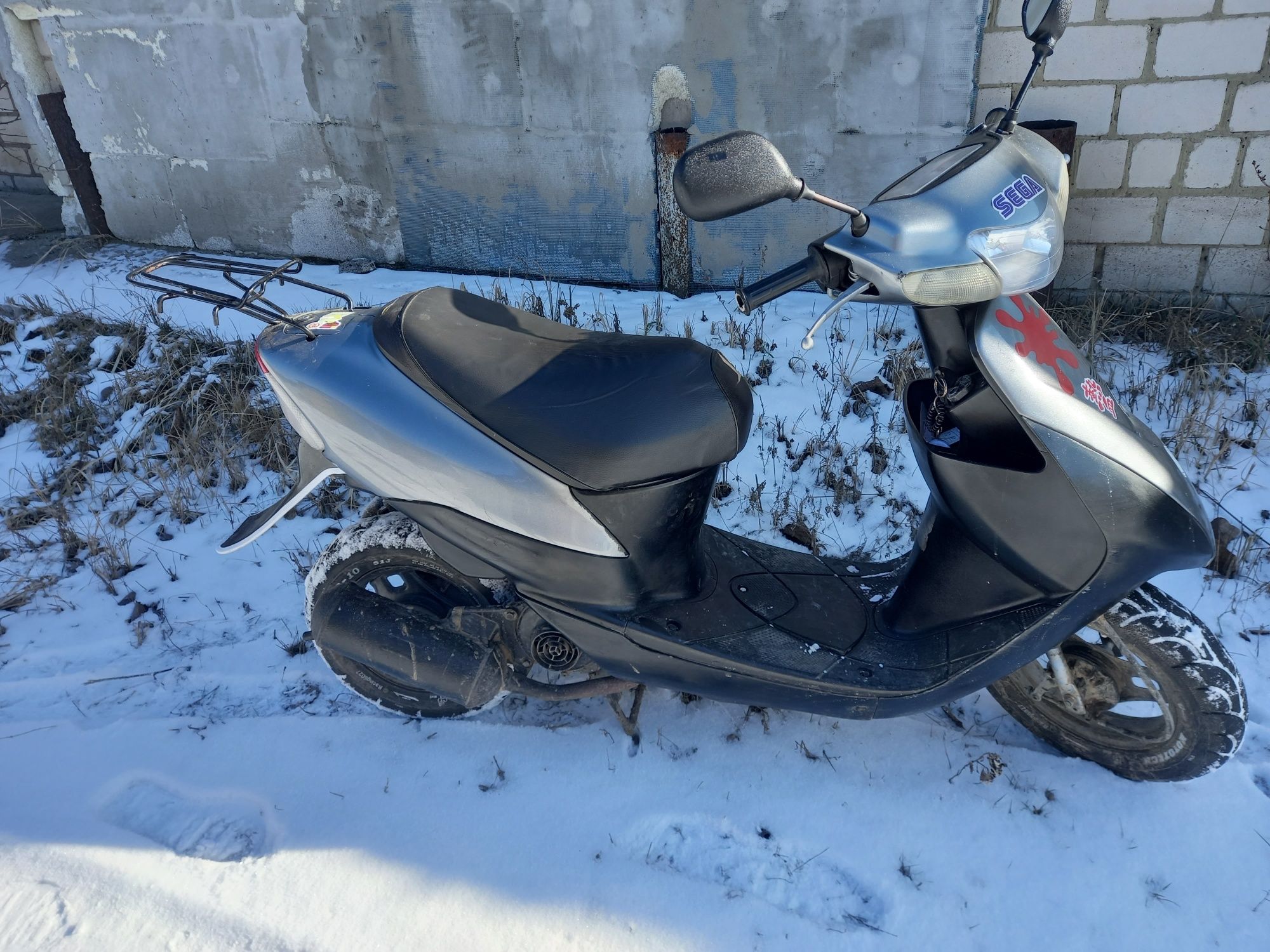 Продам скутер suzuki