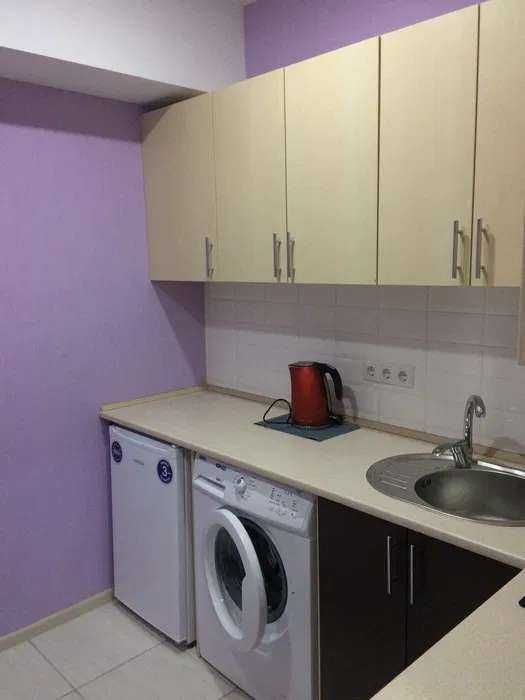 Продам большую 1к.гостинку,евро,4\6,ул.Б.Панасовская (404577)