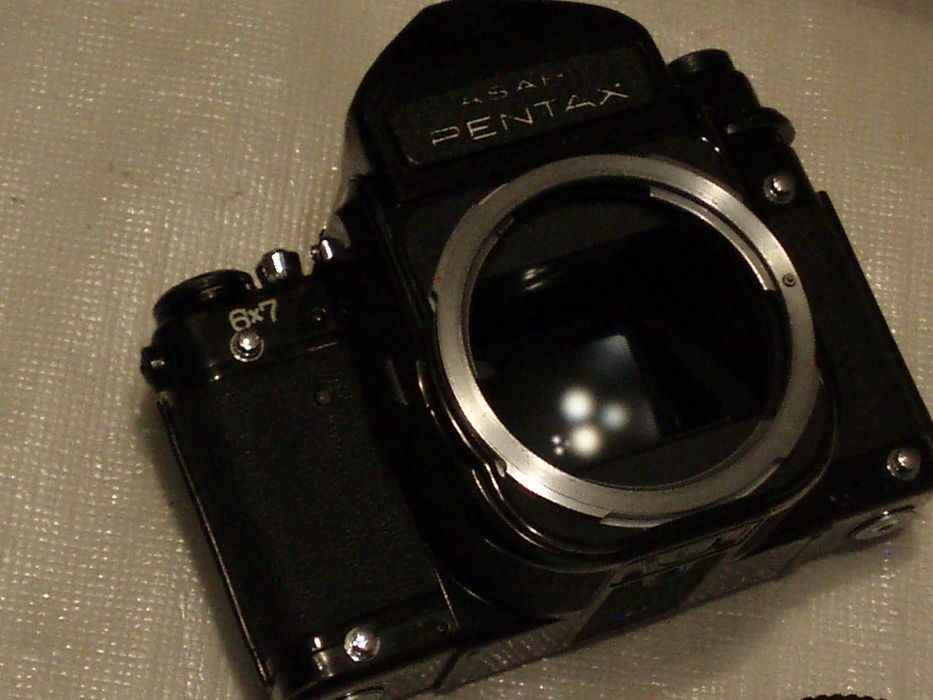 Об" єктиви до фотоапарата Pentax 67 Supertakuar 75мм і 200мм