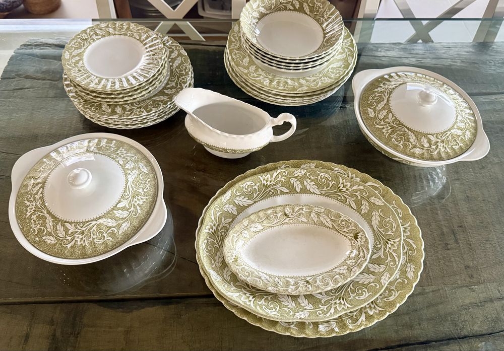 Serviço de Jantar - J&G Meakin England Sterling Renaissance Green