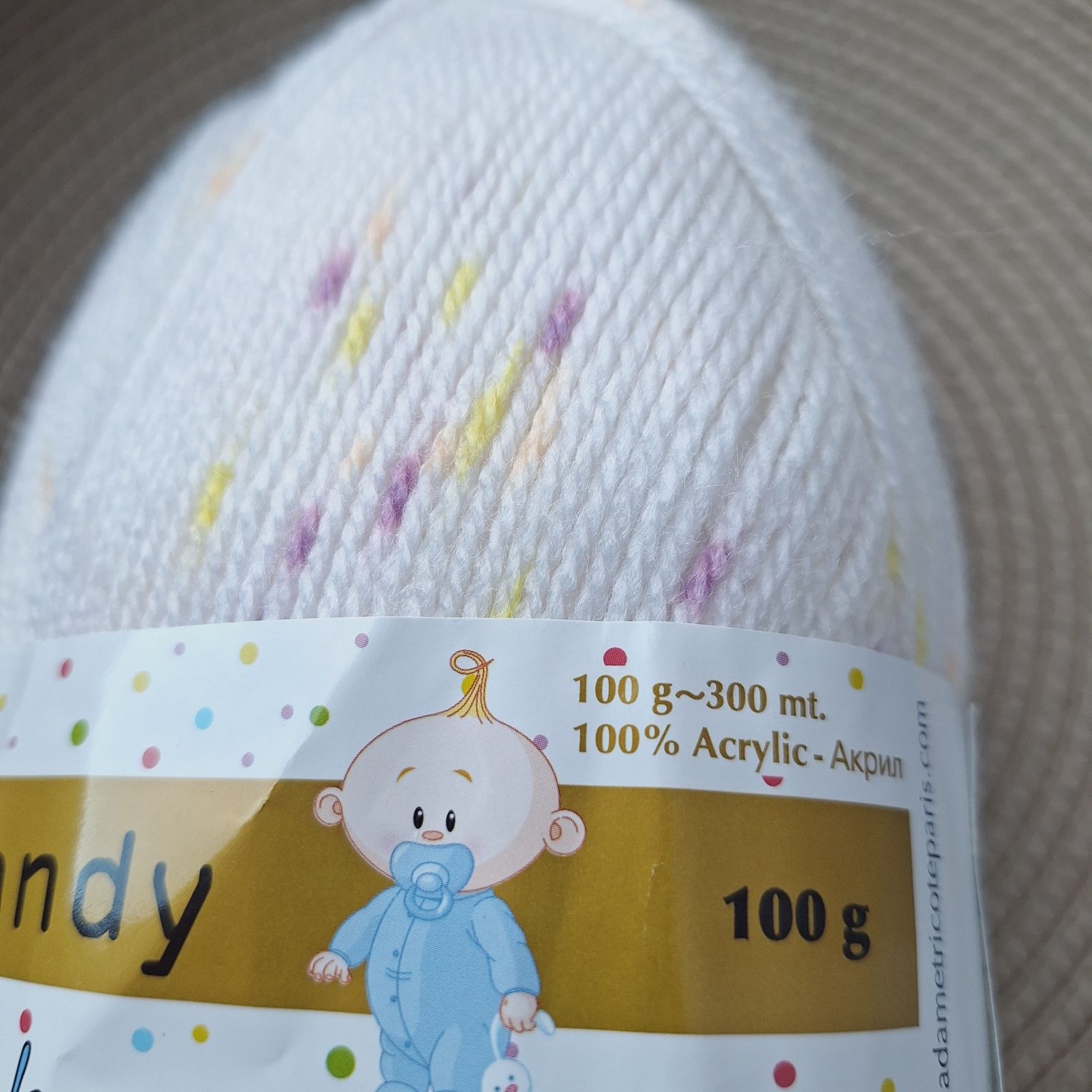 Zestaw włóczki Candy baby firmy Madame Tricot Paris 500 g
