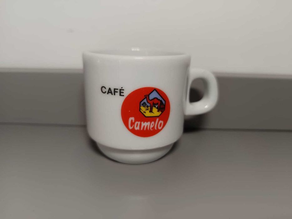 Chávena de Café – Café Camelo | Edição Clássica Vintage