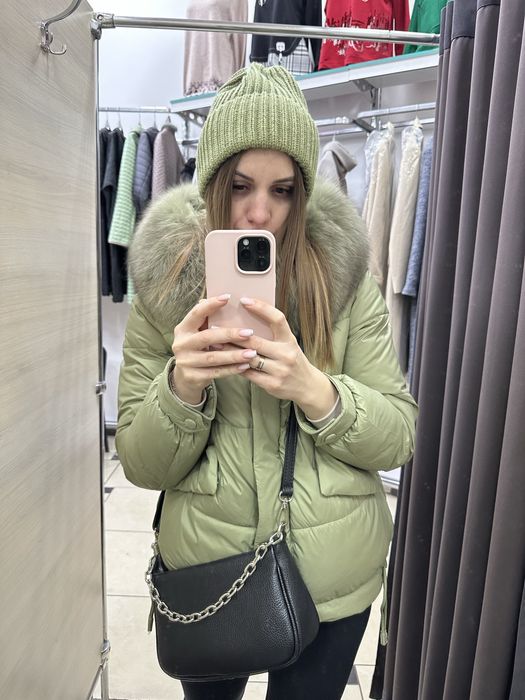 Зимова куртка тепла