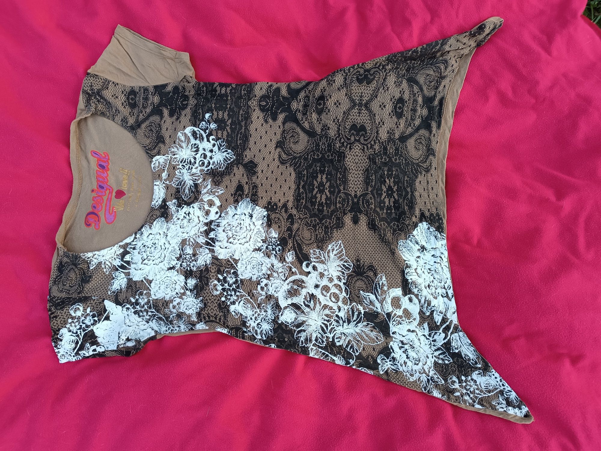 Desigual T-shirt / bluzka z krótkim rękawem