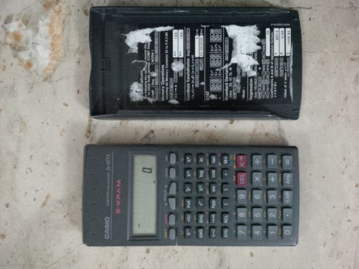 Calculadora Científica CASIO fx-82TL