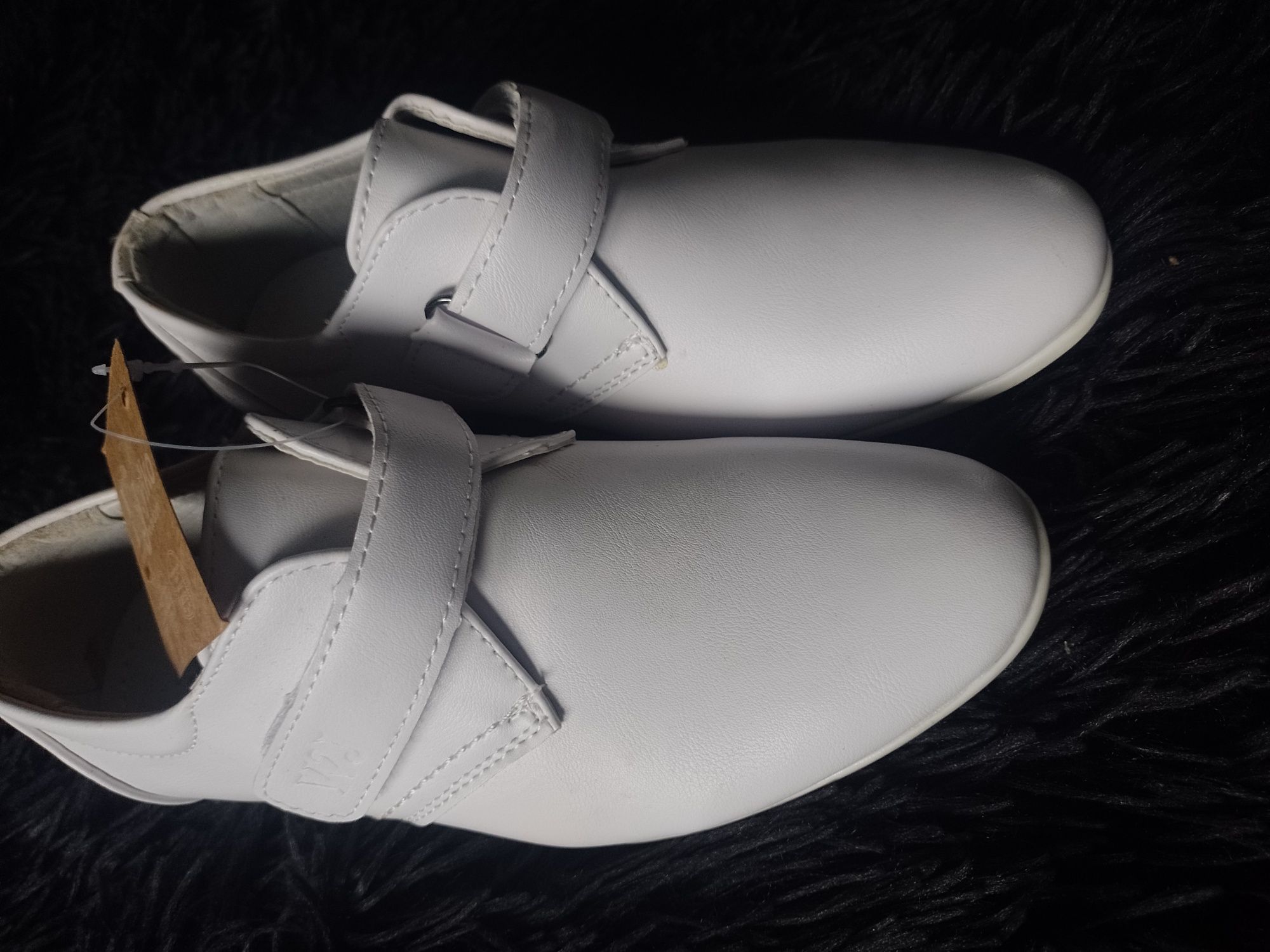 Buty komunijne Wojtylko białe r. 29 (278)