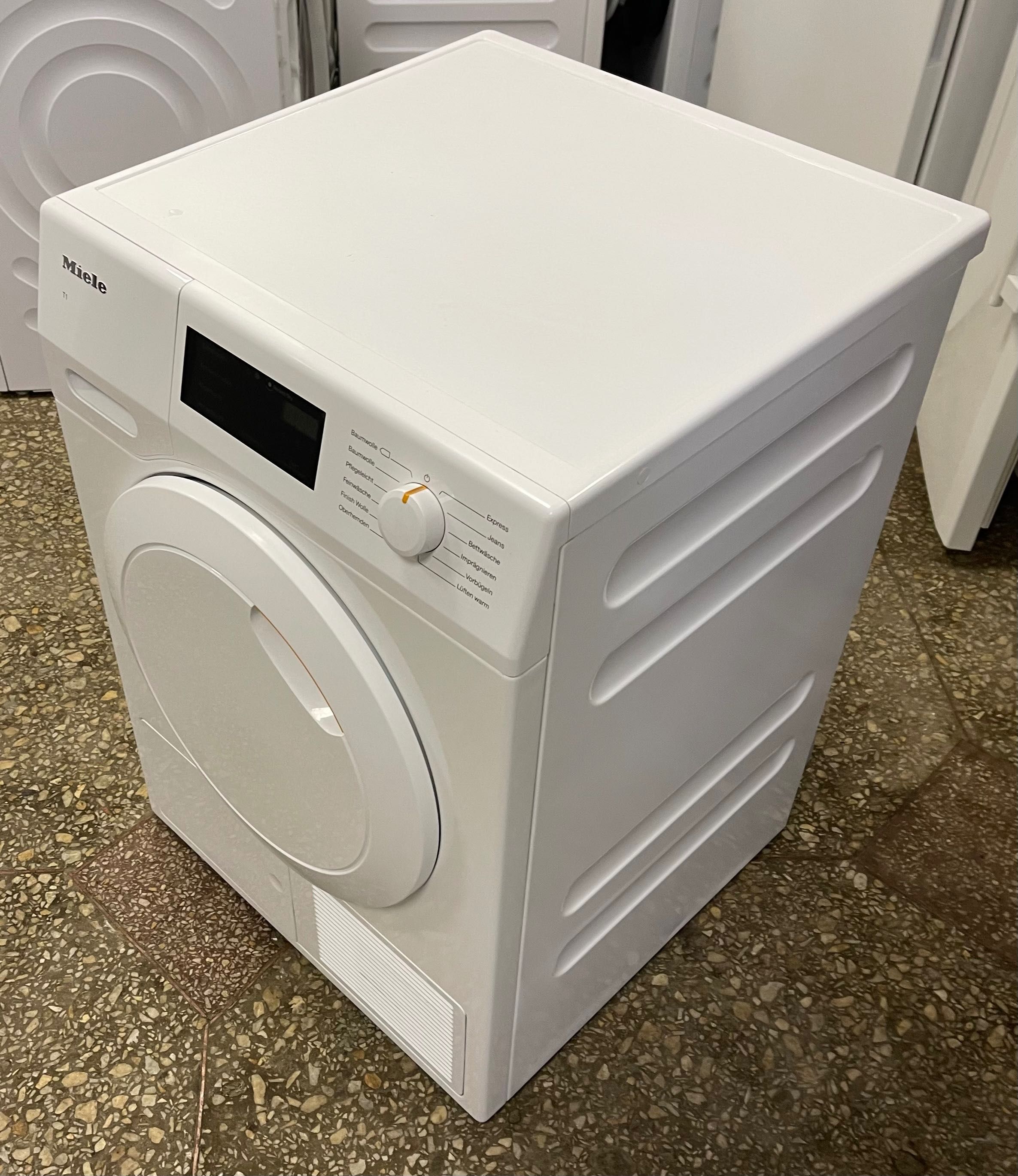 Сушильна машина Miele