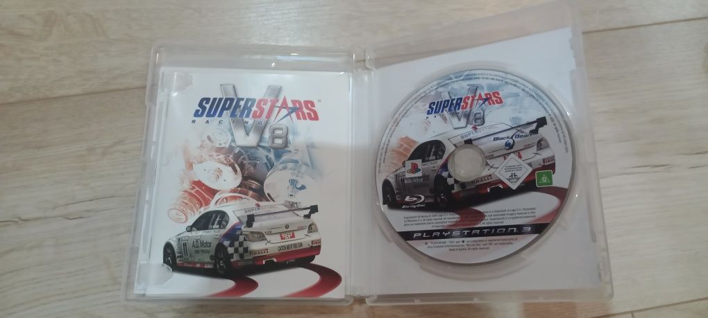 Gra superstars V8 racing