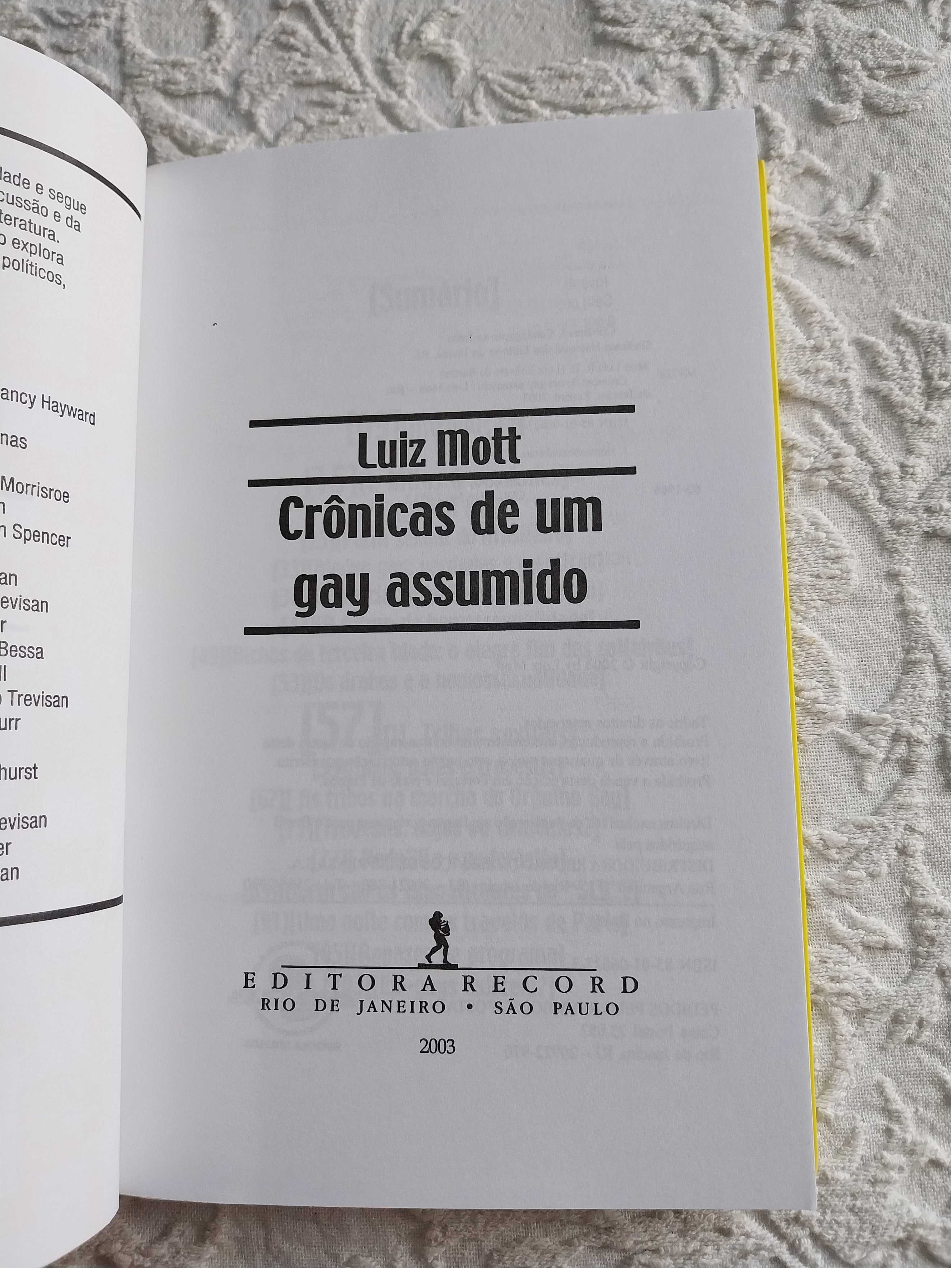 "Crónicas de um gay assumido", de Luiz Mott