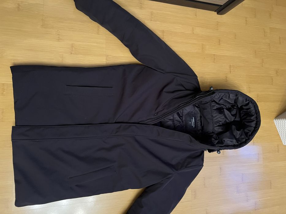 Зимова куртка чоловіча