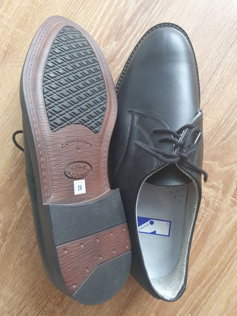 Buty do garnituru, pantofle skórzane,r. 40