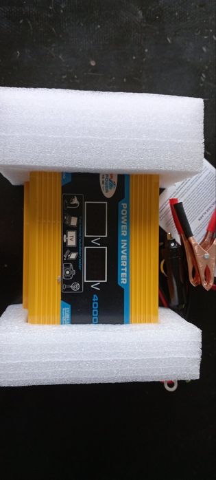 Инвертор 12-220В 4000Вт