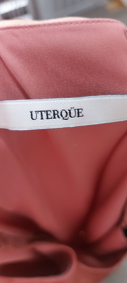 Uterqüe m piękna jedwabna sukienka