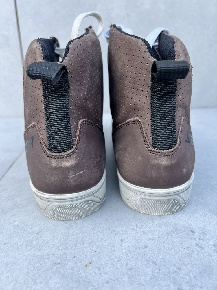 Seca kent 42 niskie buty motocyklowe trampki