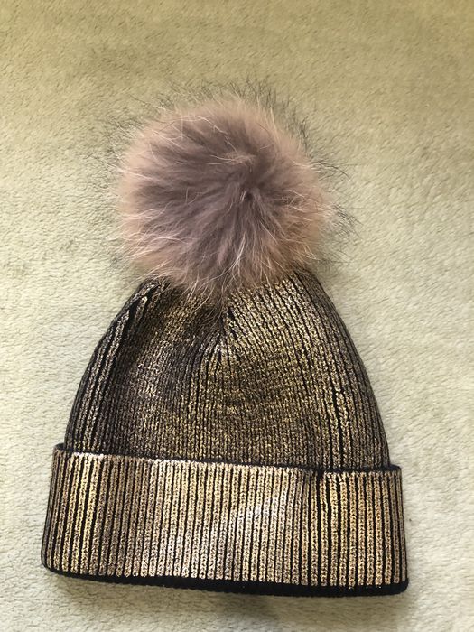 Шапка нова зручна