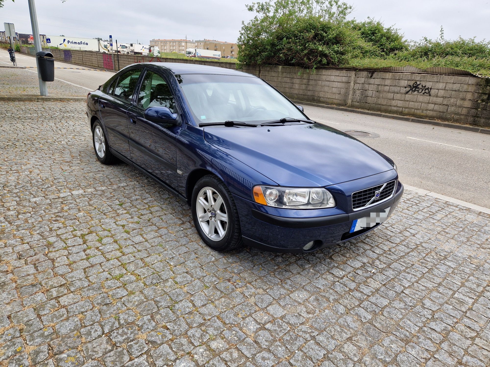 Volvo S60 2.0T 180cv a GPL (pondero retoma)