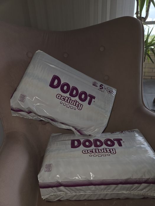 Vendo 126 fraldas DODOT,  T5— Mais 15 fraldas oferta de oferta