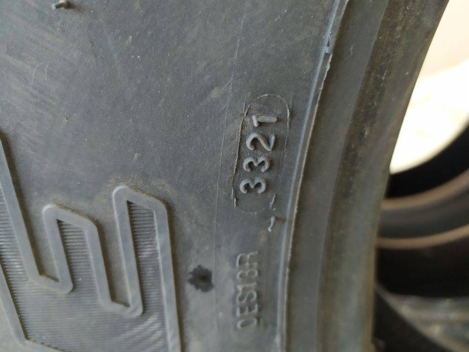 Грузовая резина шины Deestone 315/80 R22.5 руль 12 мм доставка помощь