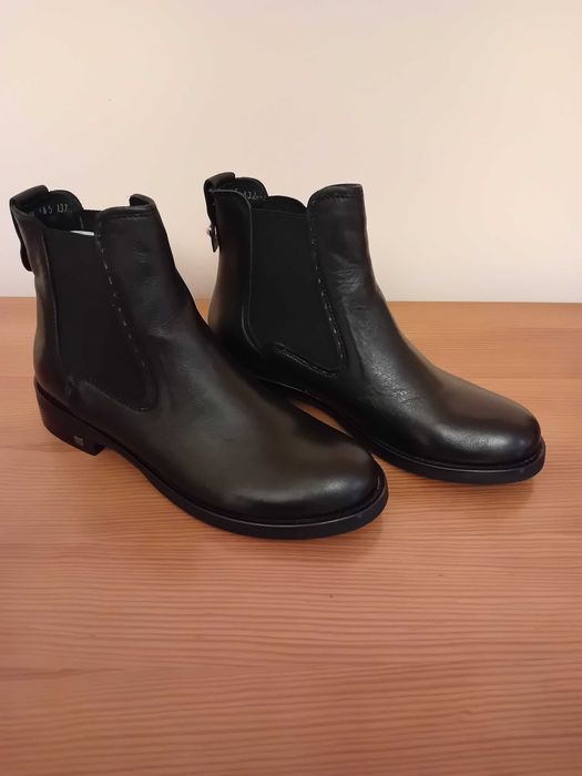 buty NESSI rozm. 38