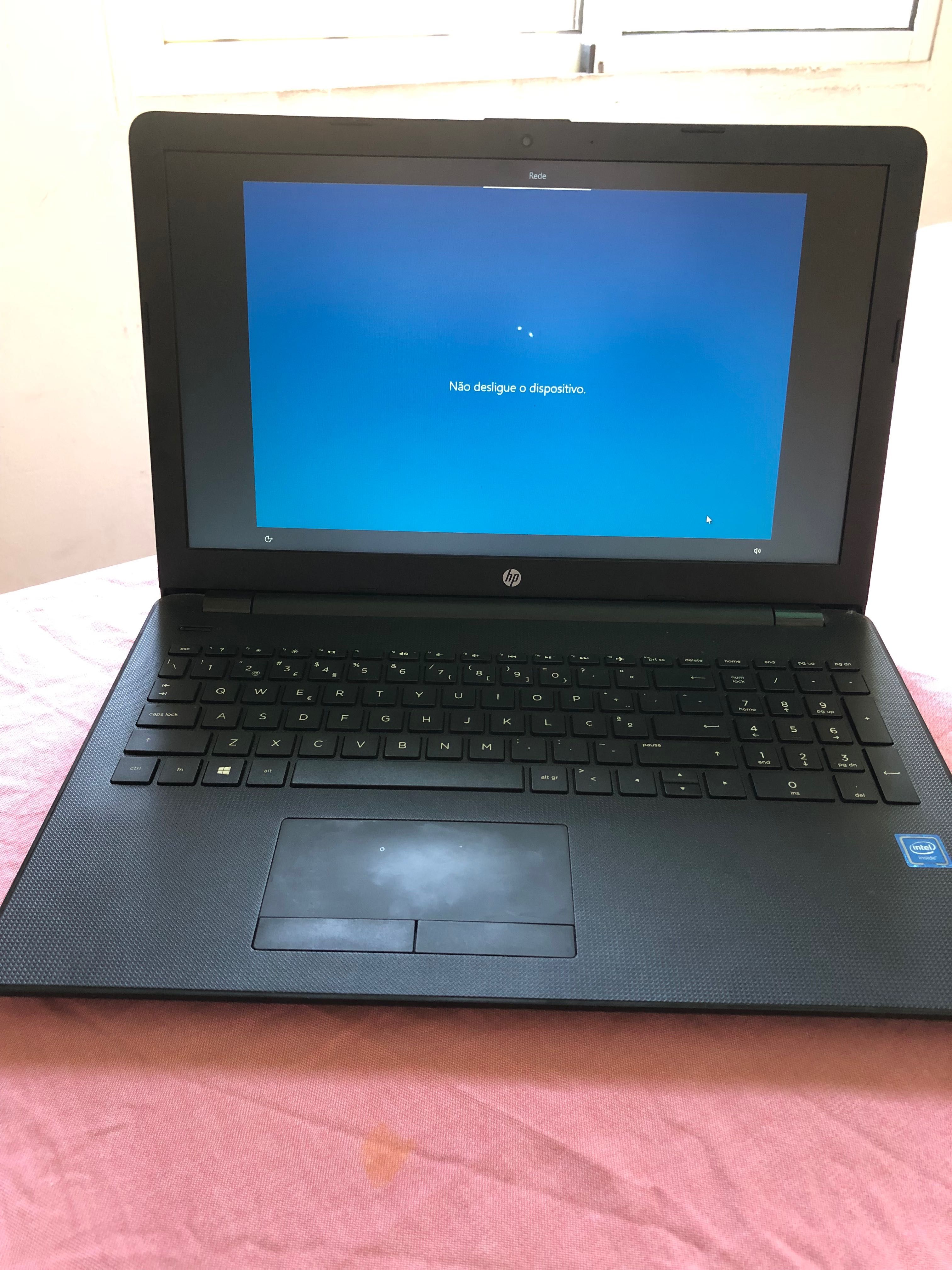 Laptop HP Portátil