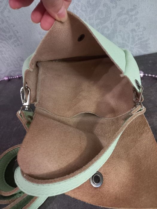 Шкіряна сумочка через плече