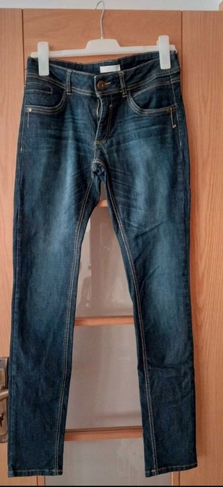 Calças jeans escuro straight fit