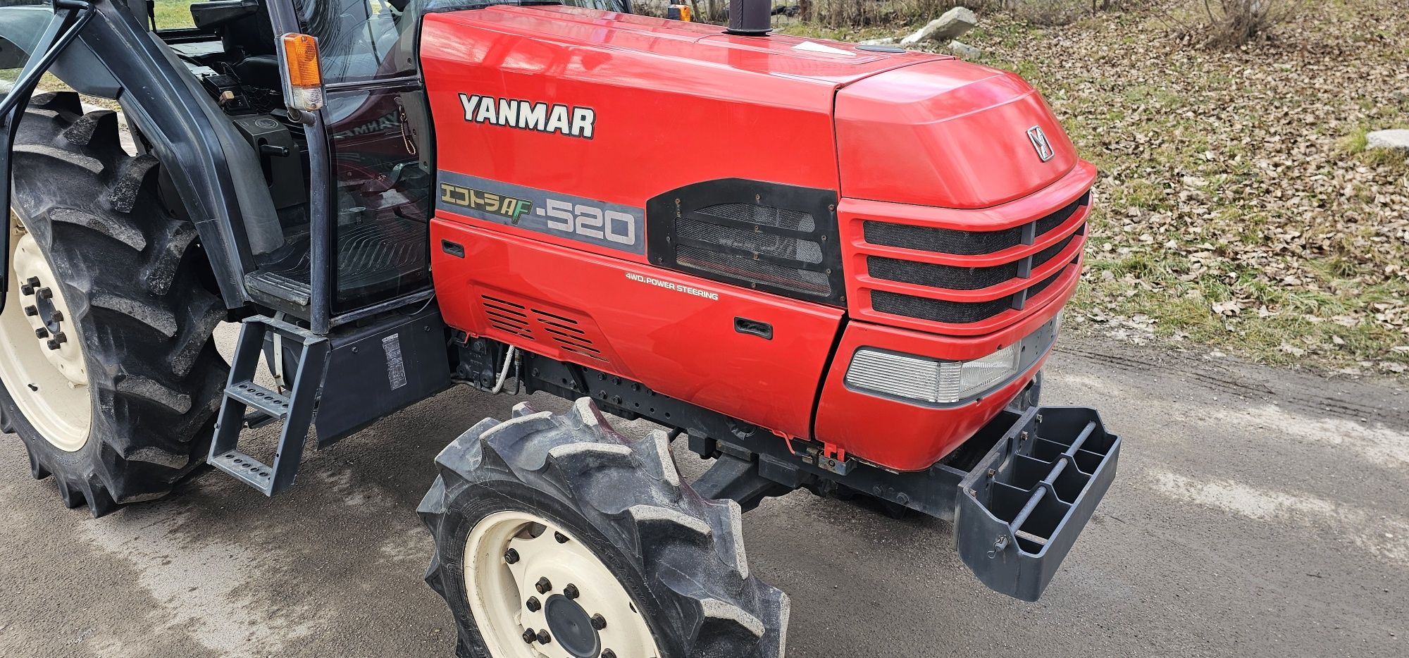Японський Трактор мінітрактор Japan Yanmar AF520