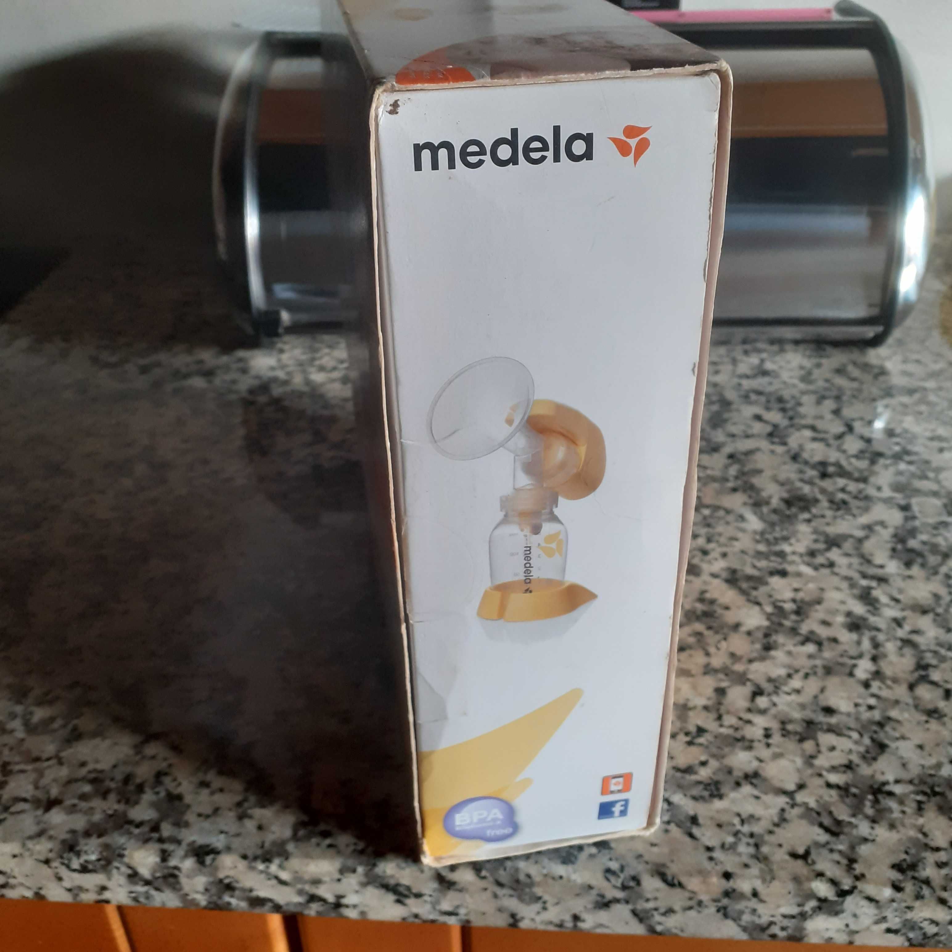 Bomba de tirar leite Medela mini eletric