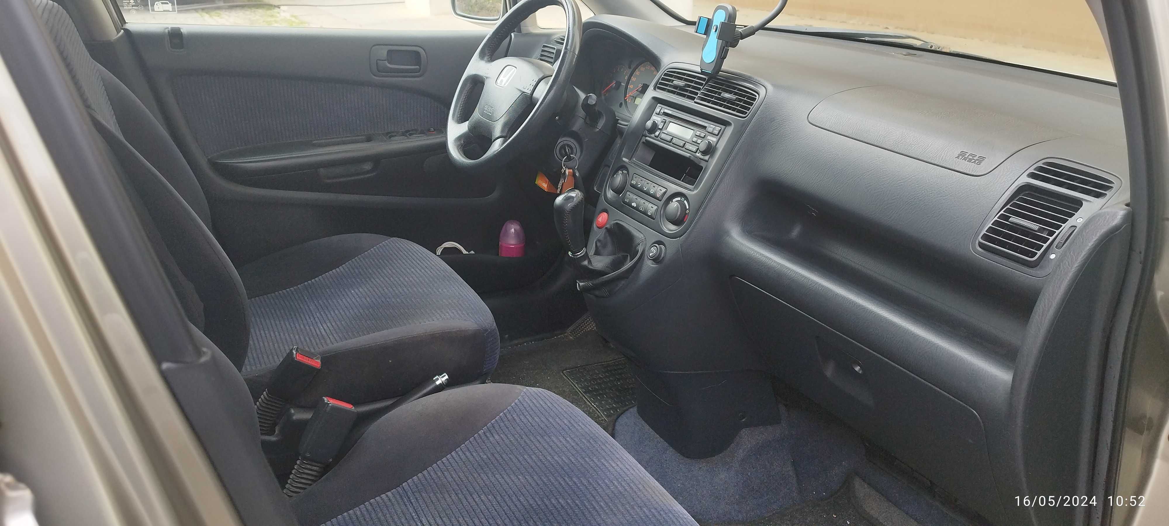 Honda stream, carro impecável