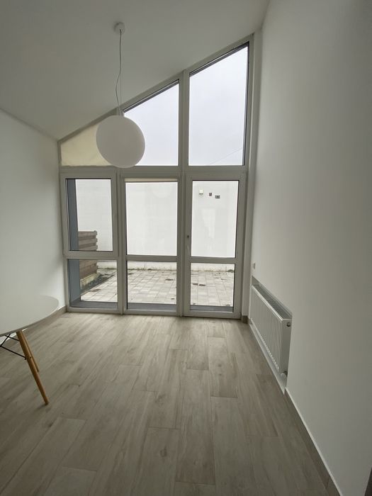 Будинок з новим ремонтом, купуй по сертифікату за зруйноване житло