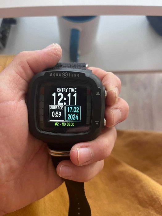 Aqualung i330r Komputer nurkowy - jak nowy