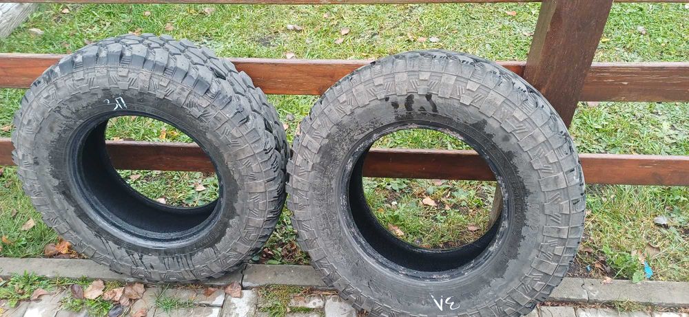 Гума болотка 235 75 р15