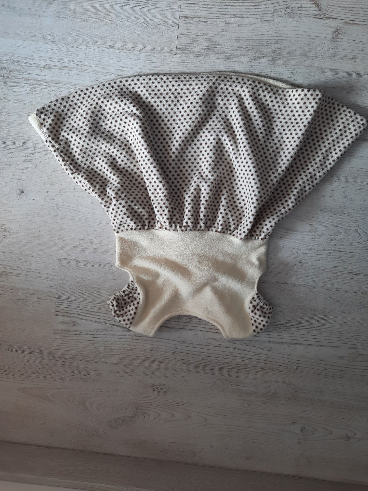 Sukienka dziewczęca dla dziewczynki. Rozmiar 86 . Na 2 lata
