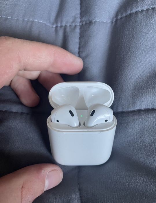 Apple Airpods навушники в чудовому стані ! Оригінал