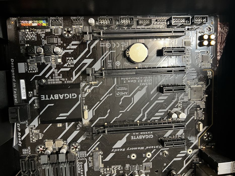 płyta główna GIGABYTE Z370P D3 z procesorem Intel i7 9700KF