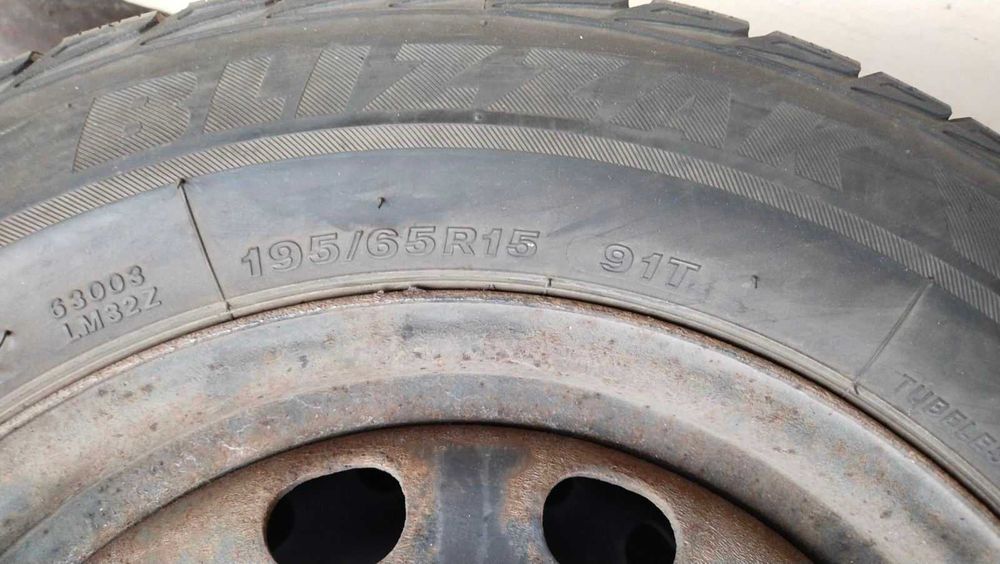 Резина зимова  195/65/ R15 ,91 Bridgestone Blizzak з дисками Т4x108