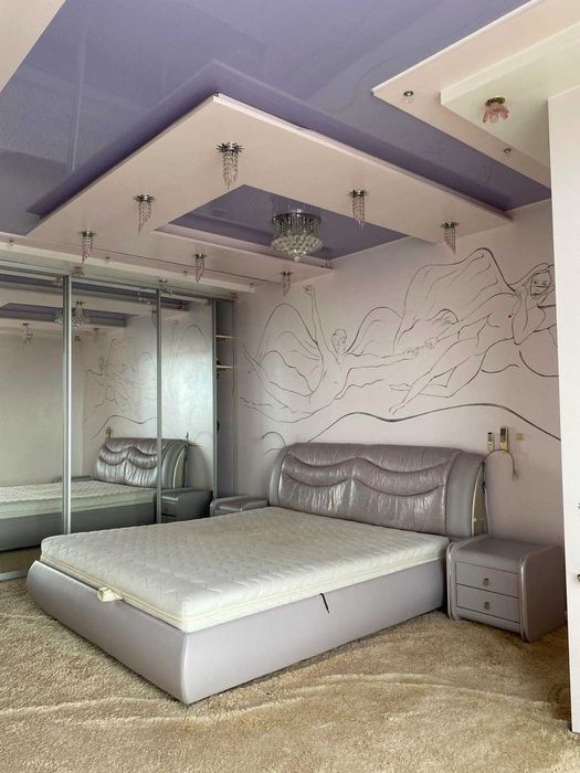 Оренда видової 2-кім. квартири на Харківському шосе, 152.