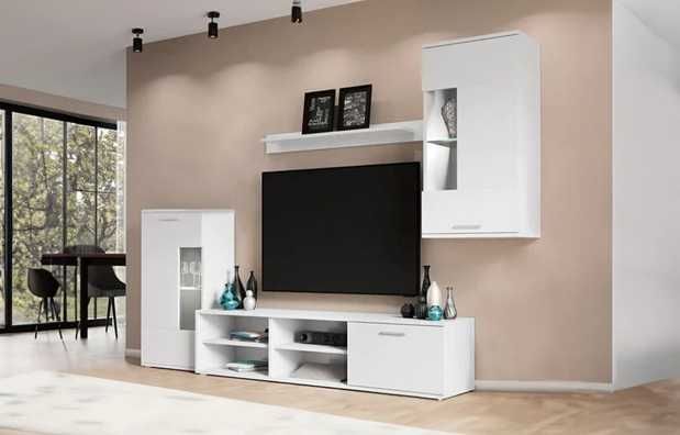 CONJUNTO DE MÓVEIS DE TV 192€