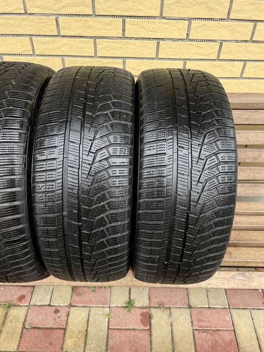 Шини Резина 225.55 R17 Hankook Зима