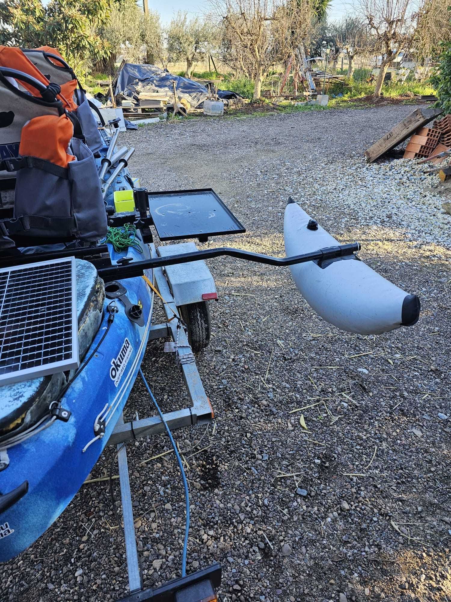 Vendo Kayak 2 Lugares c/atrelado e muito mais...